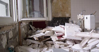 Демонтаж хрущевки в Похвистнево - удаление старых полов и стен по выгодной цене от 1732 рублей.